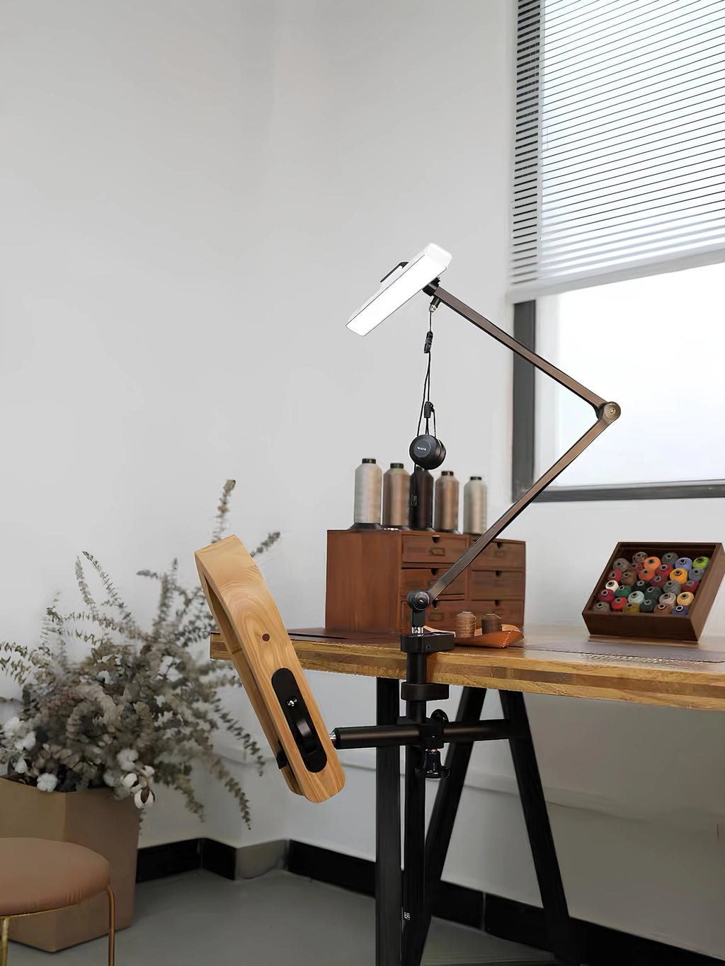 MAXITA Adjustable Leathercraft Clamp Arm